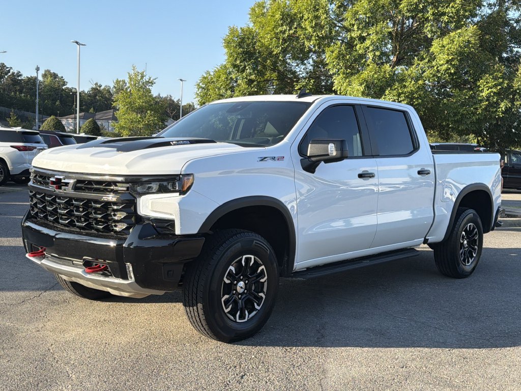 Used 2024 Chevrolet Silverado 1500 ZR2 AWD/4WD image 7