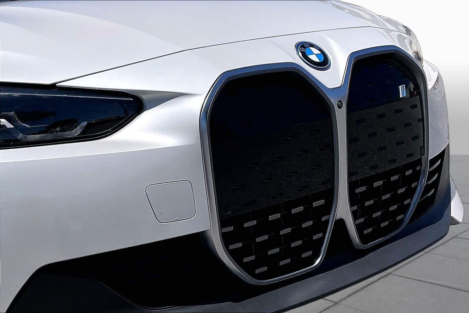 Certified 2023 BMW i4 eDrive35 w/ Premium Package RWD image 31