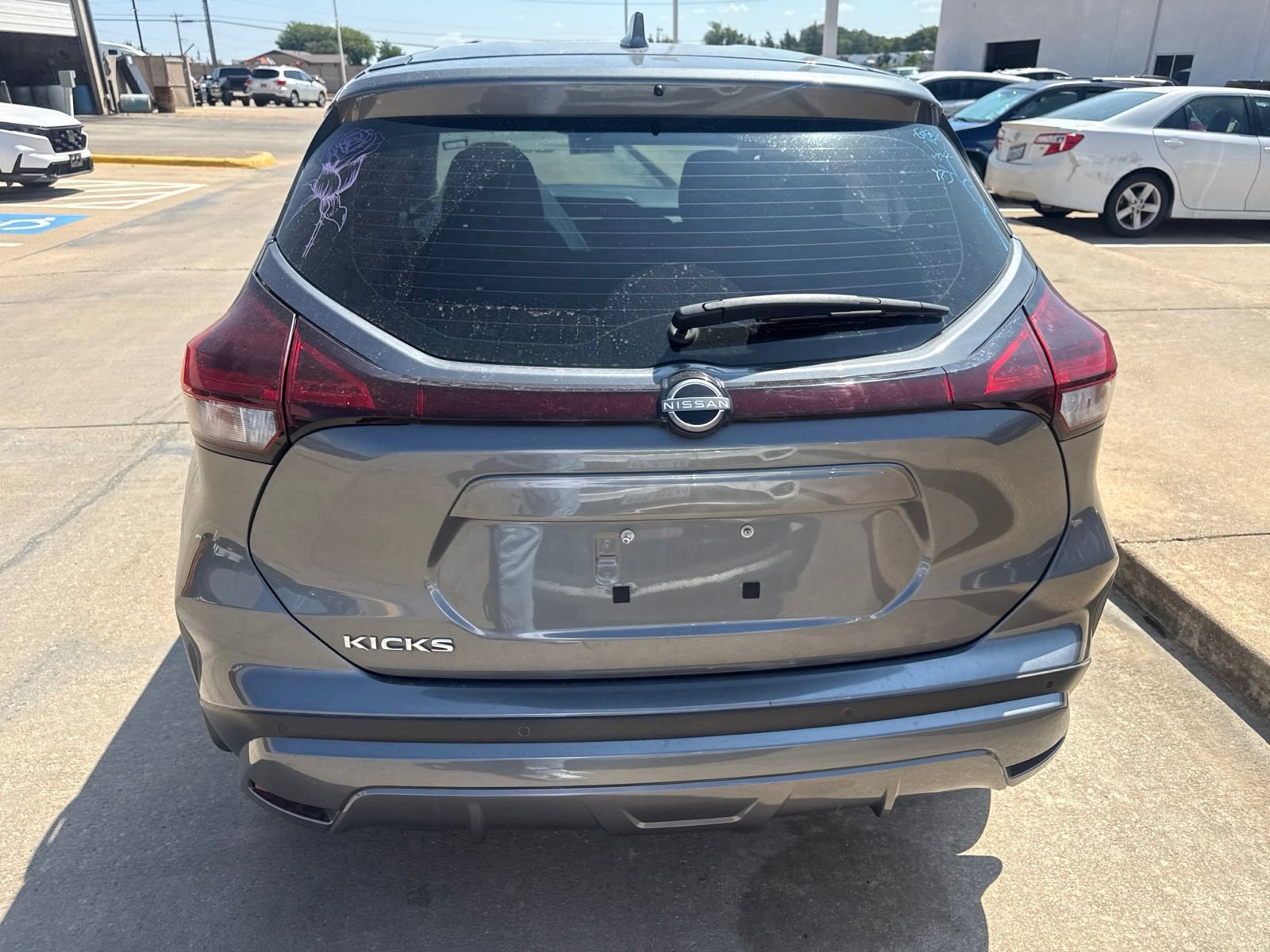 Used 2023 Nissan Kicks S FWD image 6