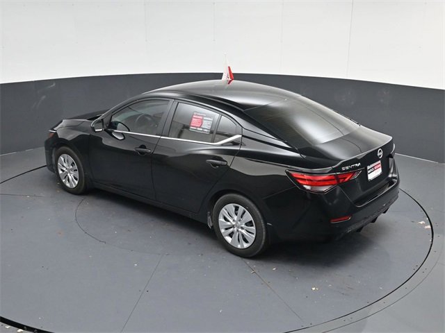 Used 2025 Nissan Sentra S image 43