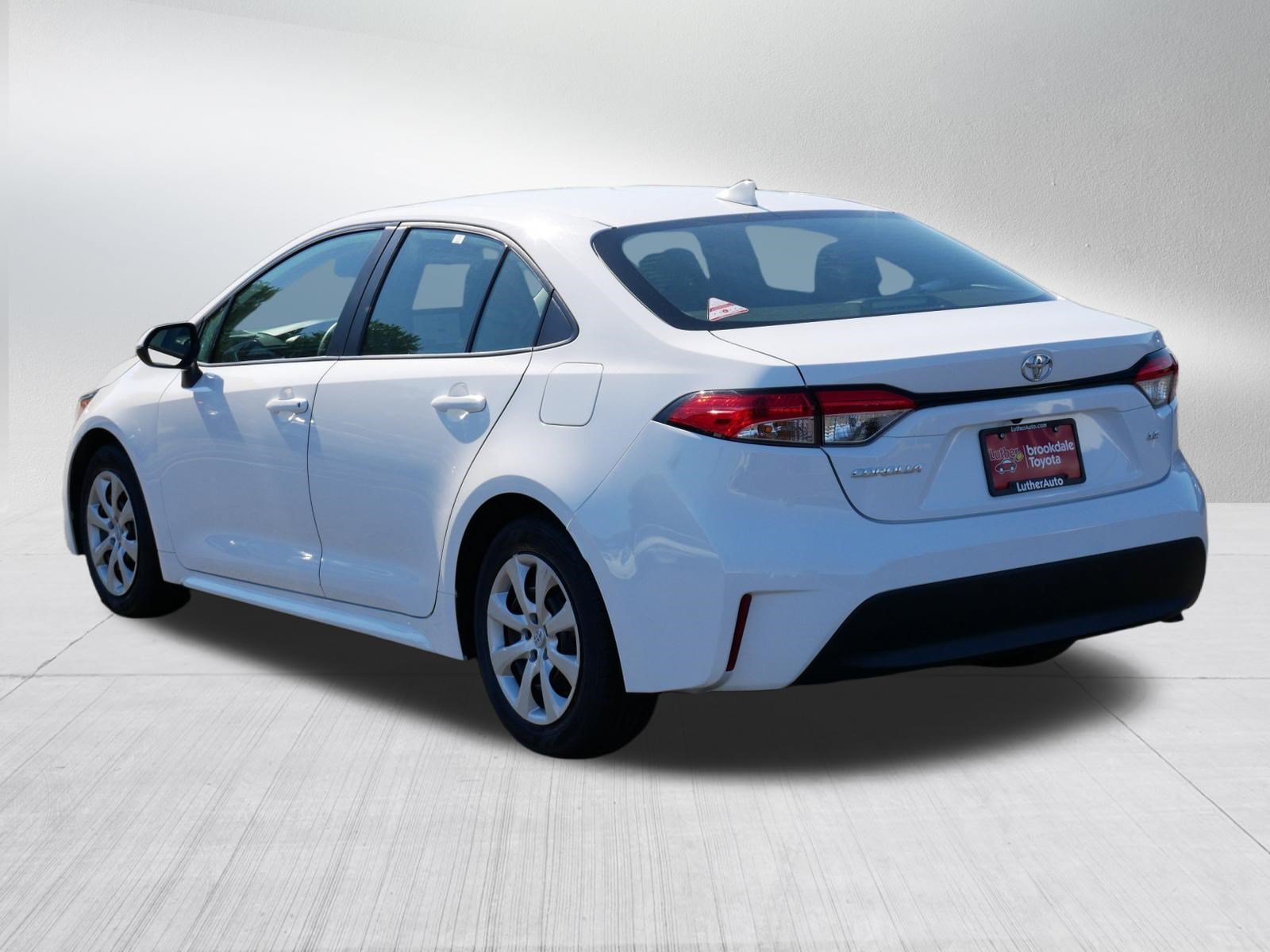 Certified 2024 Toyota Corolla LE FWD image 5