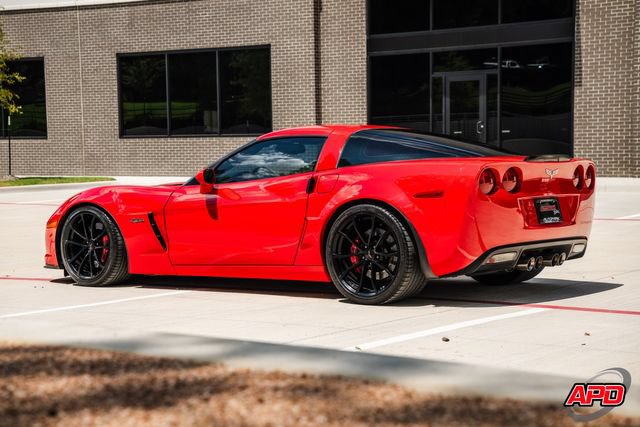 Used 2013 Chevrolet Corvette Z06 w/ 3LZ Preferred Equipment Group RWD image 50