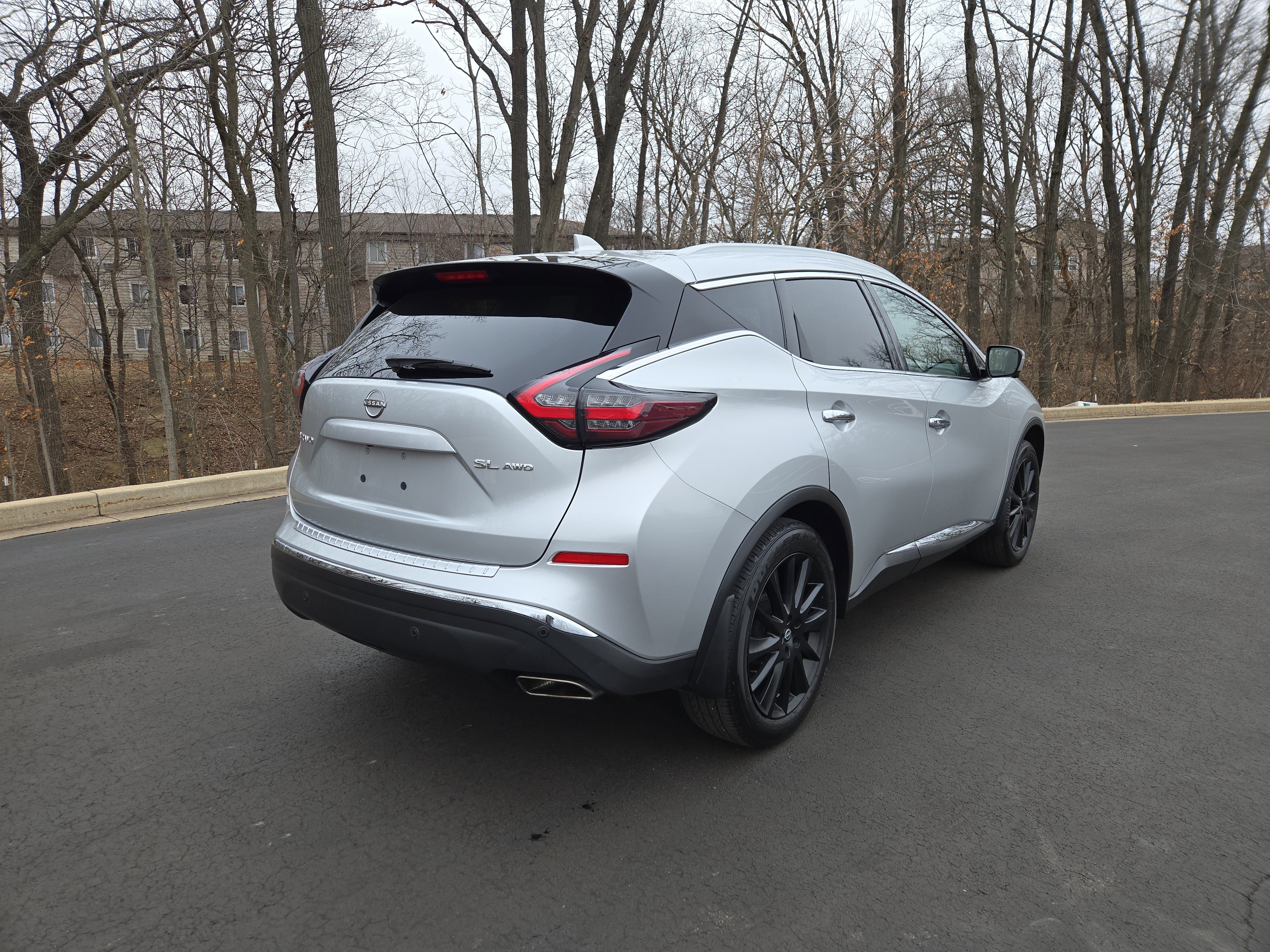 Used 2023 Nissan Murano SL w/ Cargo Package image 3