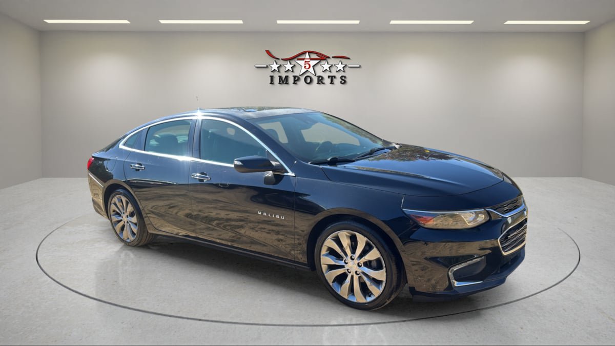 Used 2017 Chevrolet Malibu Premier w/ Premier Sun and Wheel Package FWD image 7