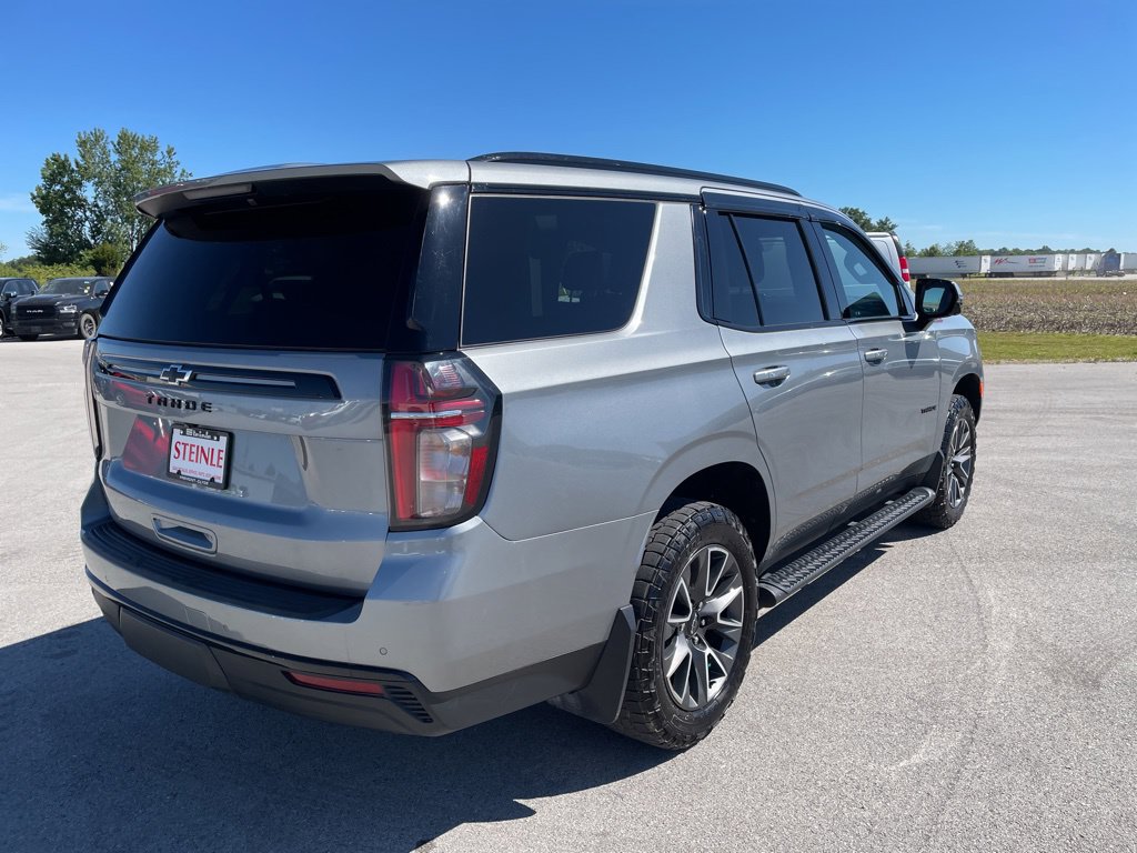 Used 2023 Chevrolet Tahoe Z71 w/ Luxury Package AWD/4WD image 10