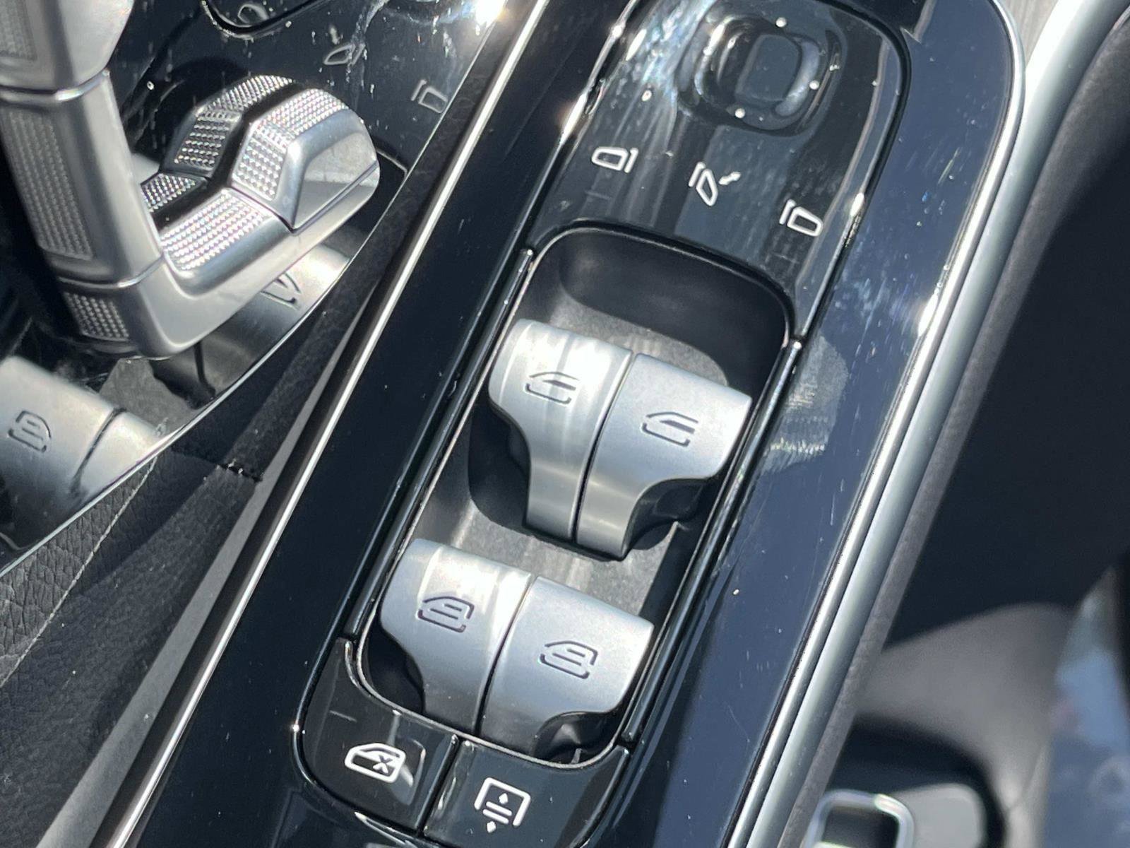 Certified 2024 Mercedes-Benz S 580 4MATIC Sedan image 18