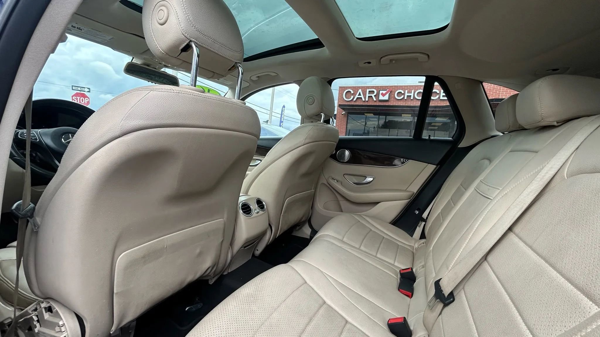 Used 2016 Mercedes-Benz GLC 300 image 15