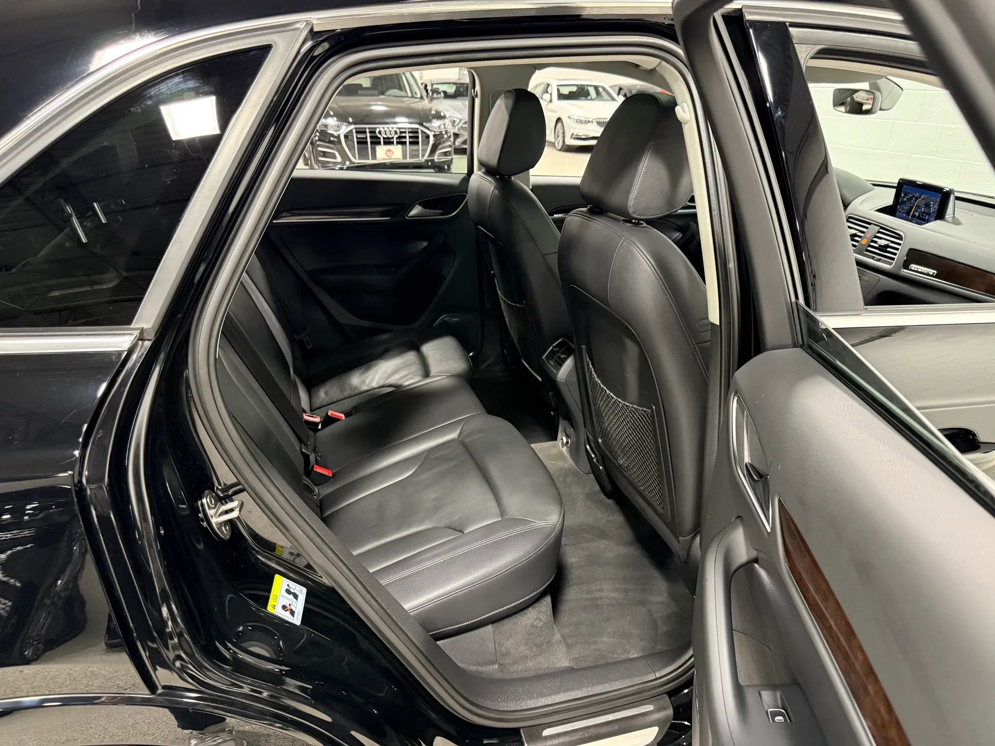 Used 2015 Audi Q3 2.0T Prestige w/ Prestige Package AWD/4WD image 60