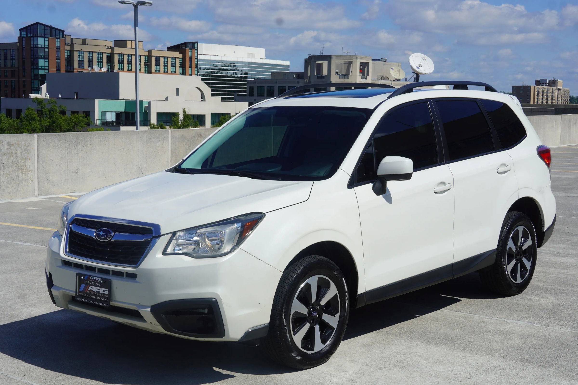 Used 2017 Subaru Forester 2.5i Premium w/ All-Weather Package image 14