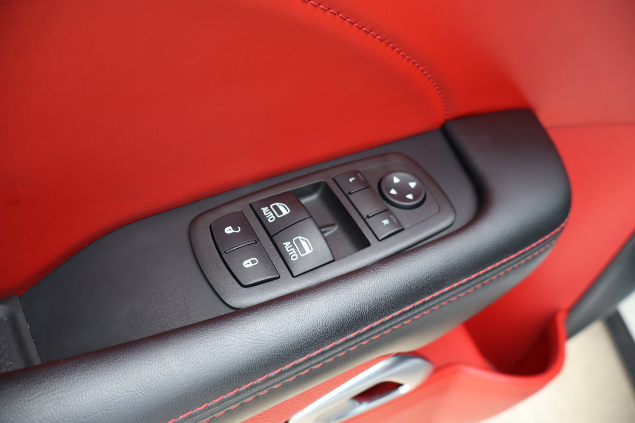 Used 2022 Dodge Challenger R/T w/ Plus Package RWD image 13