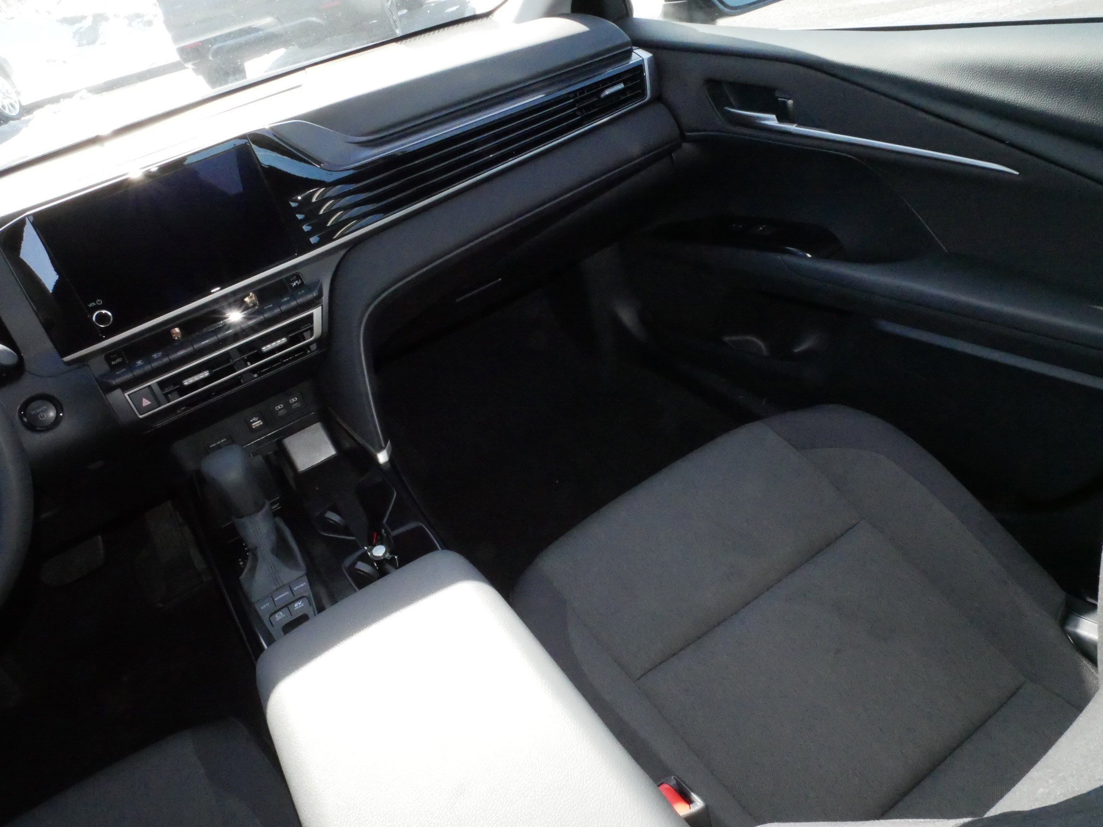 Certified 2025 Toyota Camry LE image 11