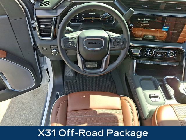 Used 2025 GMC Sierra 2500 Denali Ultimate image 3