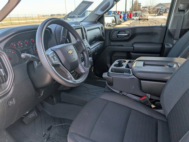 Certified 2024 Chevrolet Silverado 1500 Custom w/ LPO, Dark Essentials Package image 12