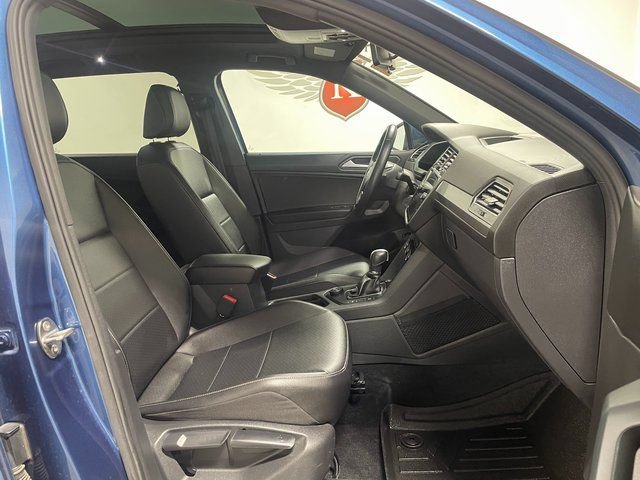 Used 2019 Volkswagen Tiguan SEL R-Line AWD/4WD image 26