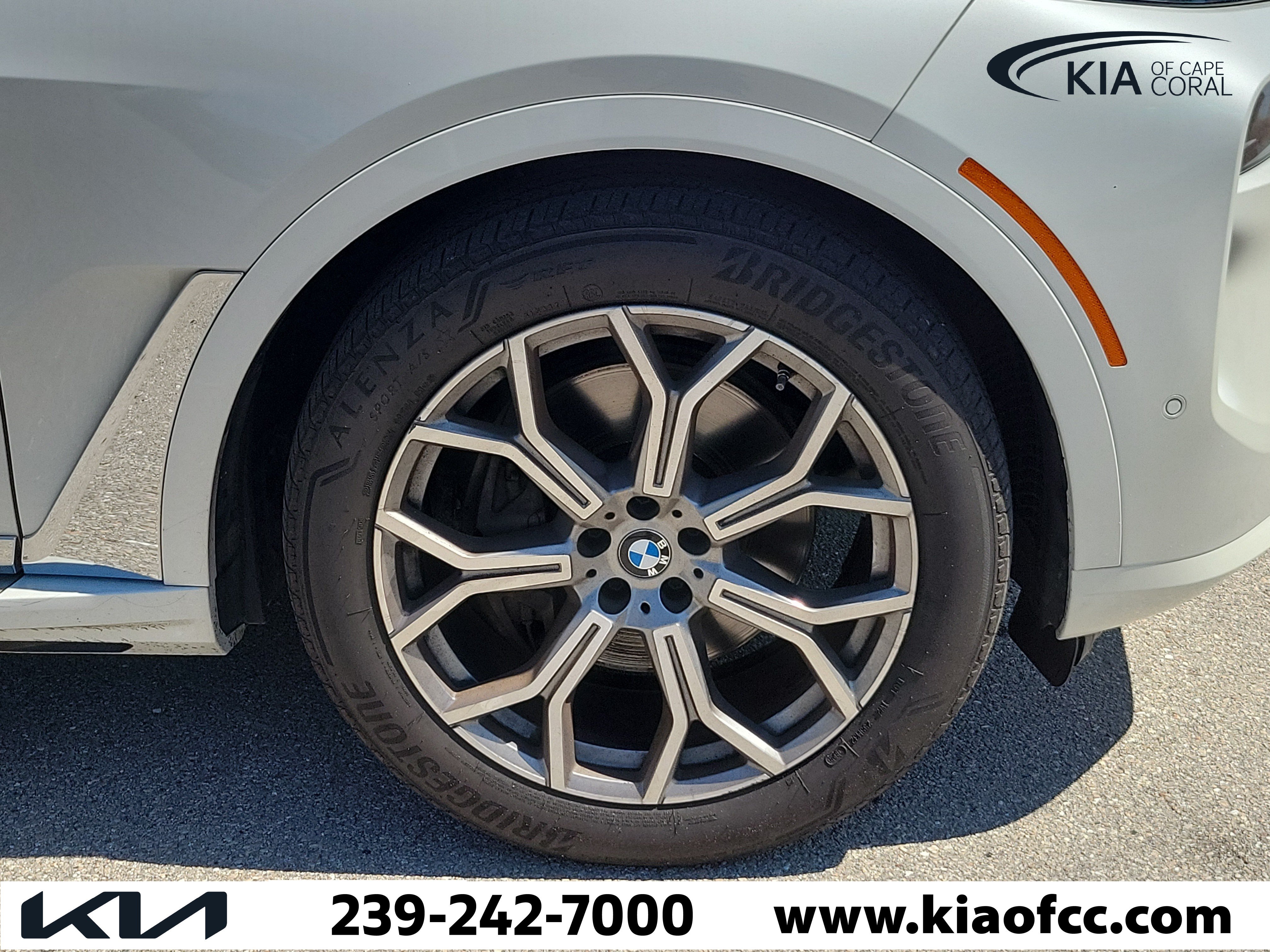 Used 2026 BMW X7 xDrive40i AWD/4WD image 7