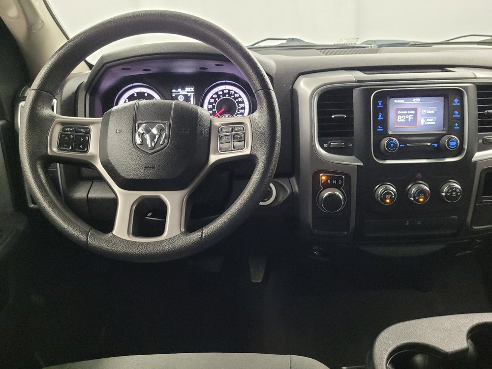 Used 2022 RAM 1500 Classic SLT image 22