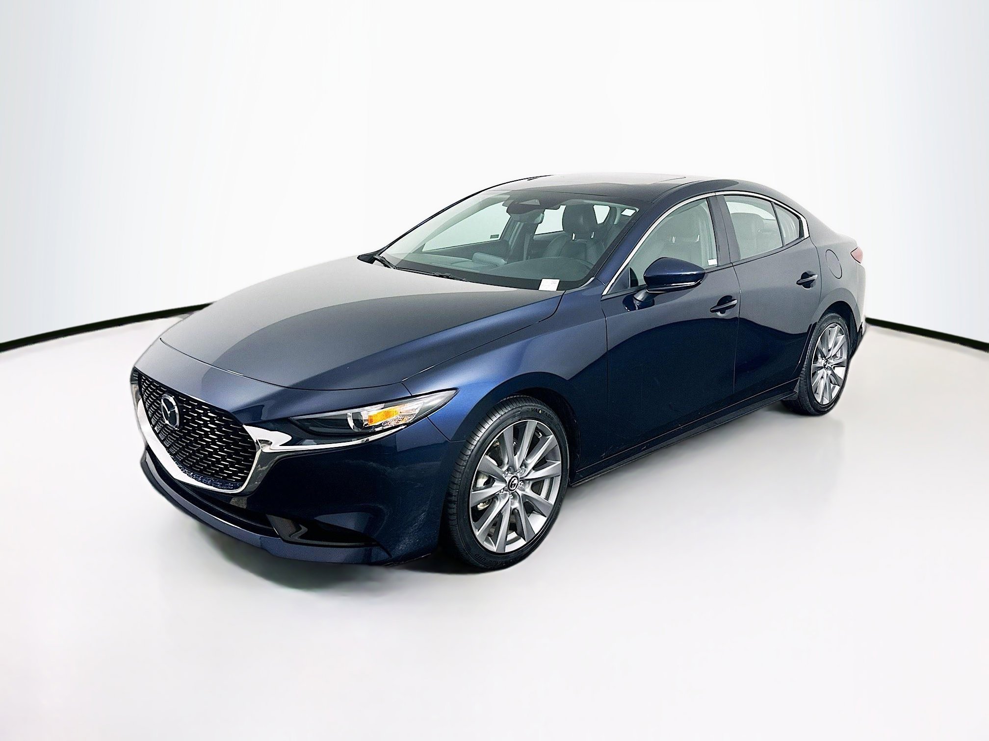 Used 2025 MAZDA MAZDA3 s image 3