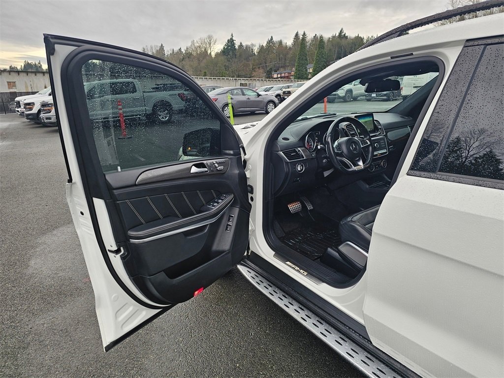 Used 2017 Mercedes-Benz GLS 63 AMG 4MATIC w/ AMG Night Styling Package image 23