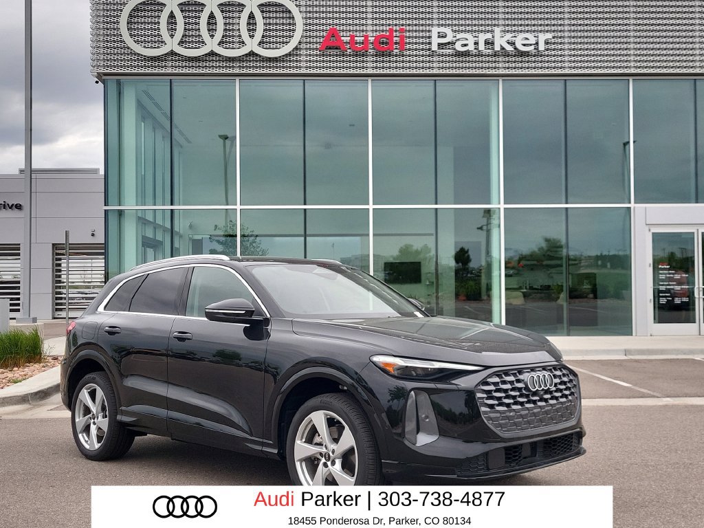Used 2025 Audi Q5 Premium Plus w/ Premium Plus AWD/4WD image 1