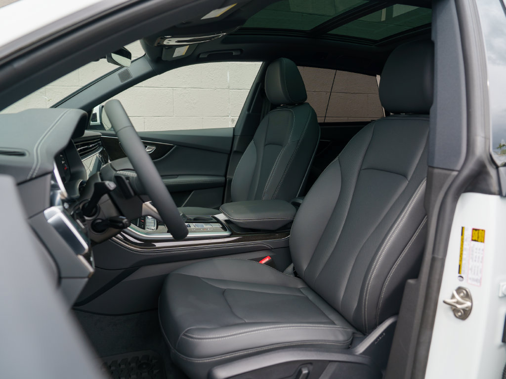 New 2026 Audi Q8 Premium Plus AWD/4WD image 8