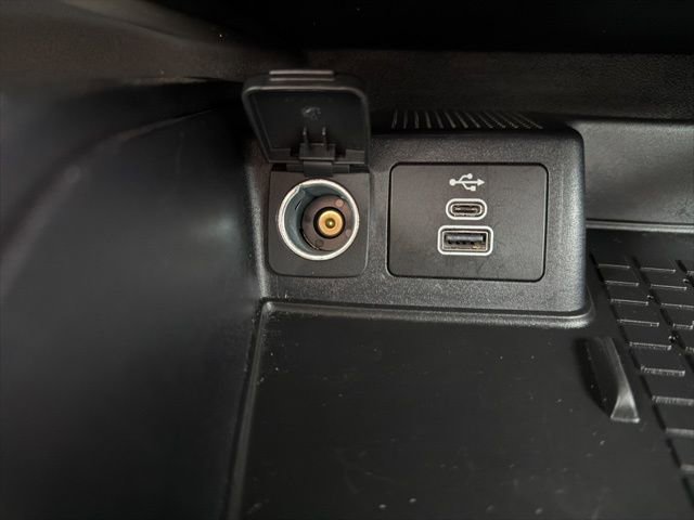 Used 2025 Ford Bronco Sport Badlands image 35