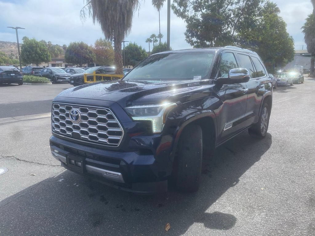 Used 2024 Toyota Sequoia Capstone AWD/4WD image 6