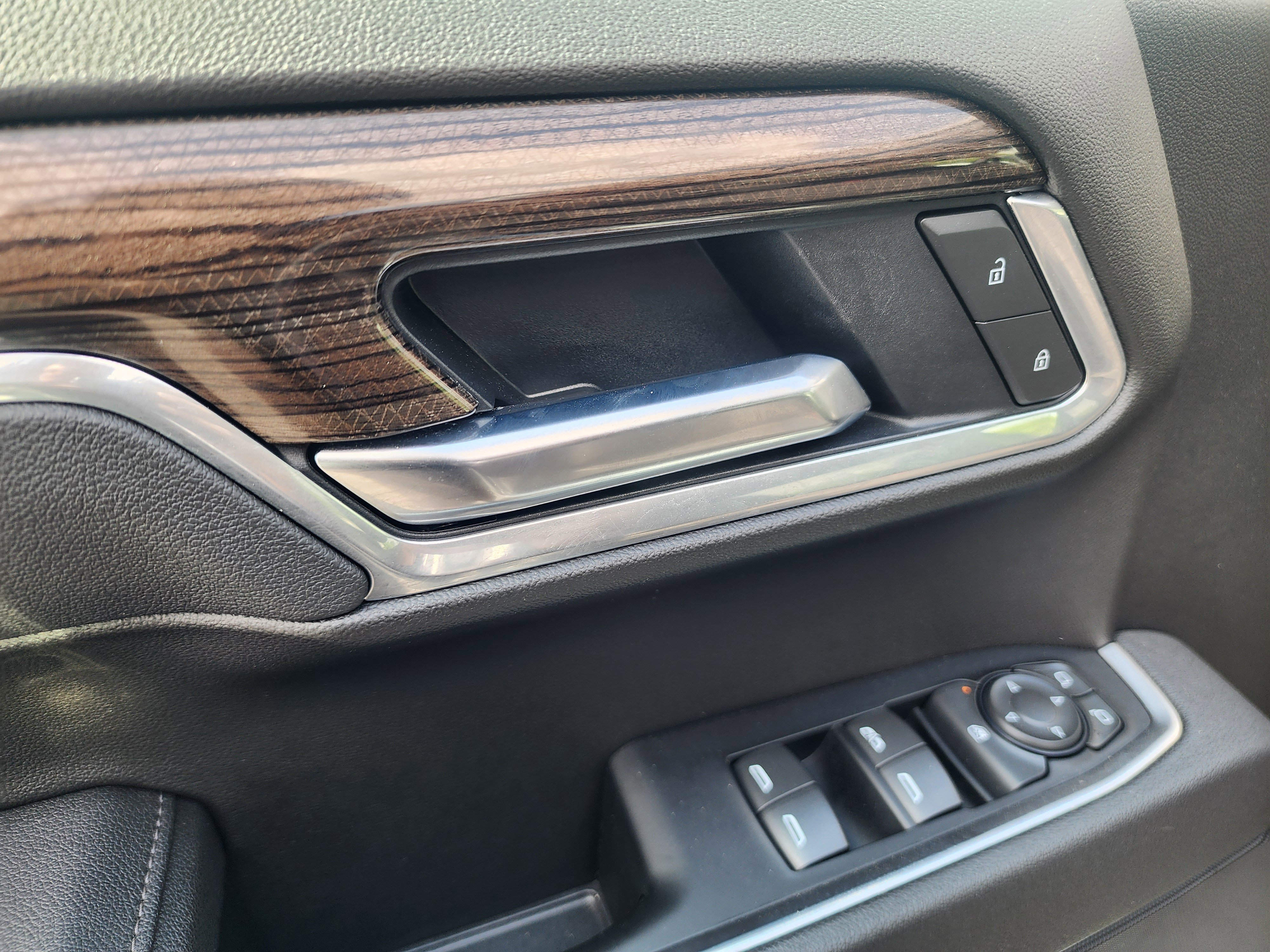 Used 2025 Chevrolet Silverado 1500 RST w/ Protection Package image 25