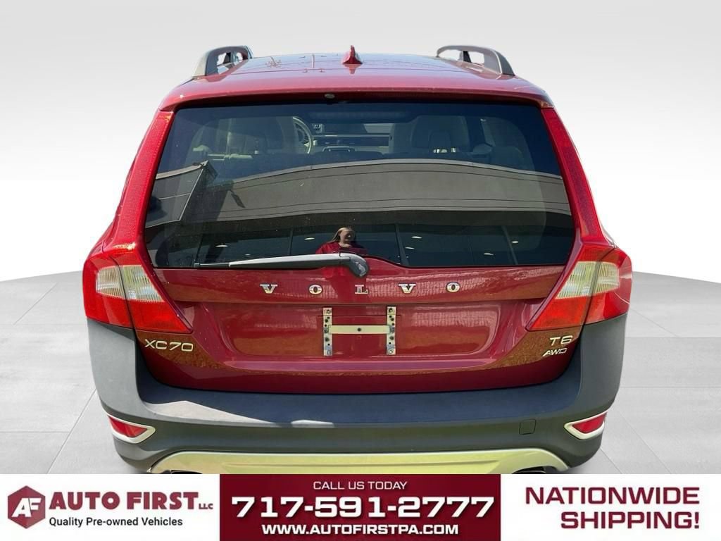 Used 2012 Volvo XC70 T6 AWD/4WD image 3