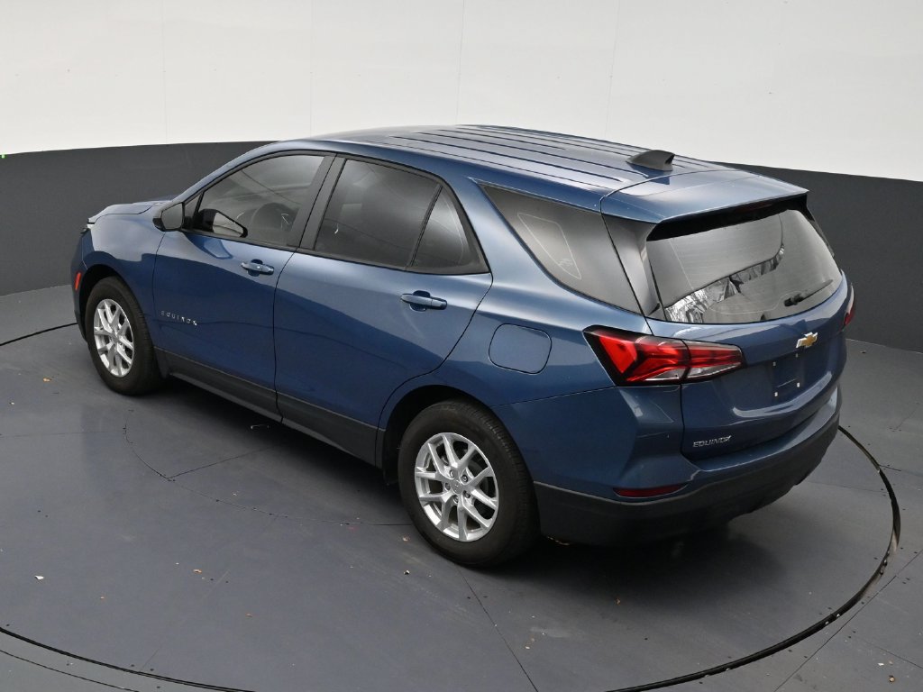 Used 2024 Chevrolet Equinox LS FWD image 11