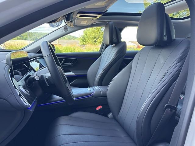 Used 2024 Mercedes-Benz E 350 4MATIC Sedan image 13