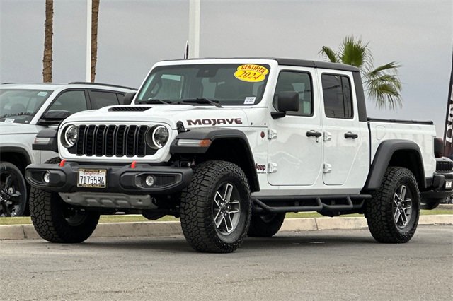Certified 2024 Jeep Gladiator Mojave image 12