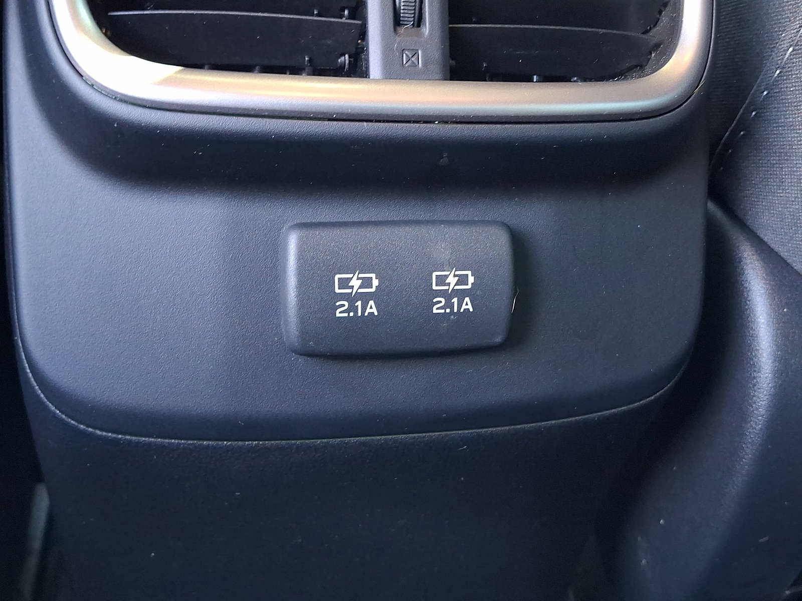Used 2022 Subaru Legacy Premium AWD/4WD image 11