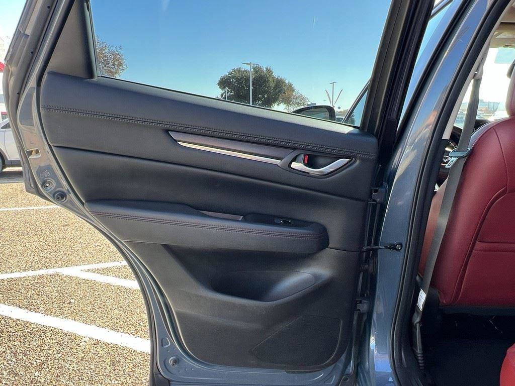 Used 2023 MAZDA CX-5 Carbon Edition image 12