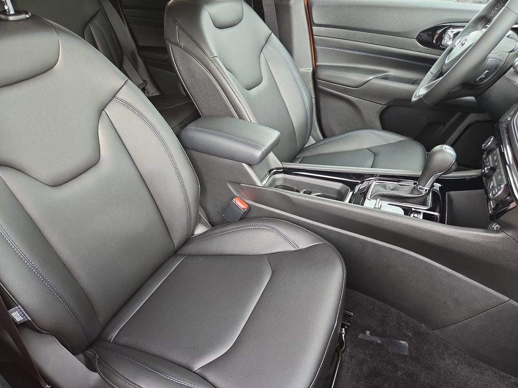 New 2026 Jeep Compass Limited w/ Sun, Sound & Navigation Group image 10