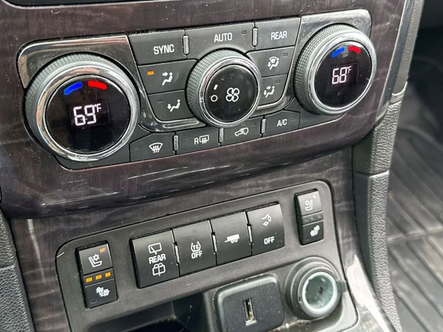 Used 2017 Buick Enclave Premium w/ Experience Buick Package image 19