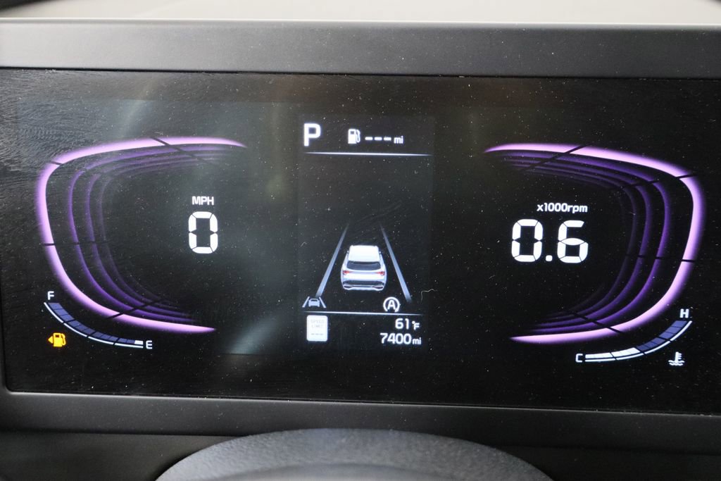 Used 2025 Kia Sportage LX FWD image 11