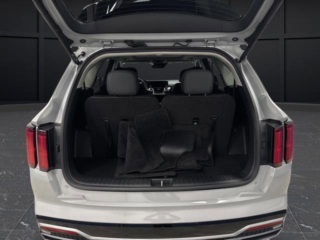 Used 2022 Kia Sorento SX image 15