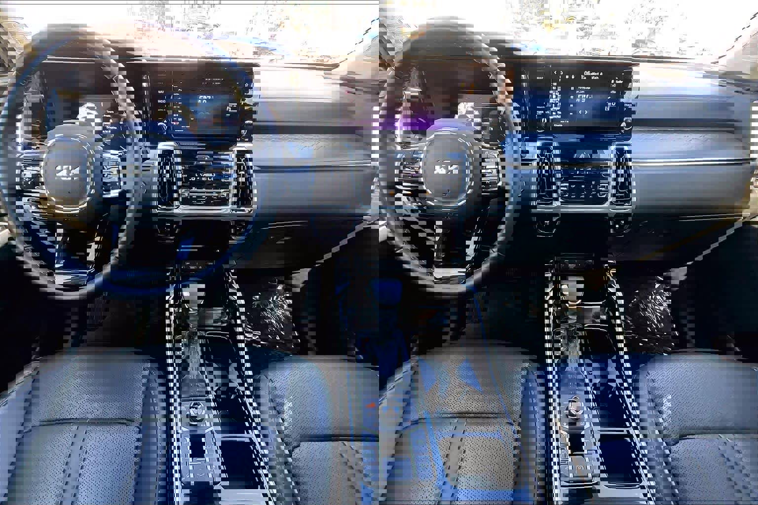 Used 2023 Kia Sorento SX image 16