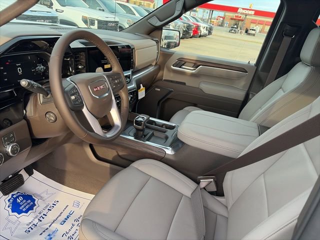 New 2026 GMC Sierra 1500 SLT w/ SLT Premium Package image 16