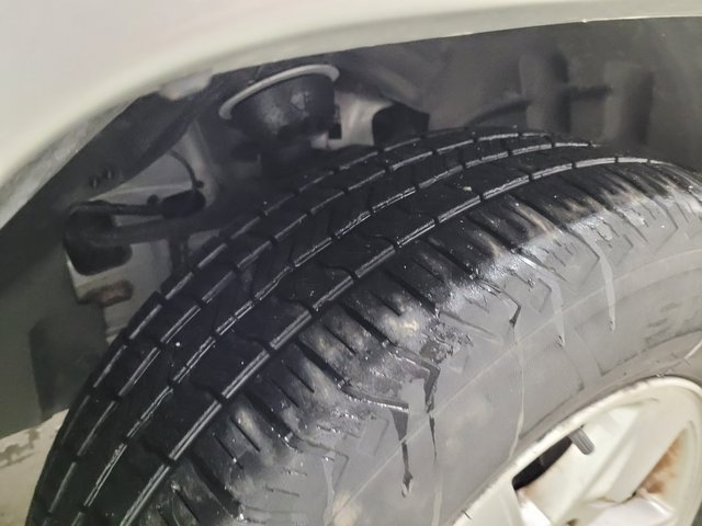 Used 2012 Jeep Liberty Sport image 19