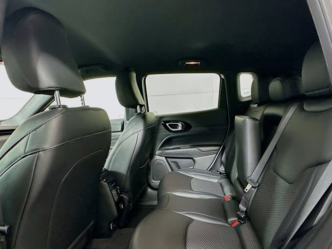 New 2026 Jeep Compass Latitude image 17