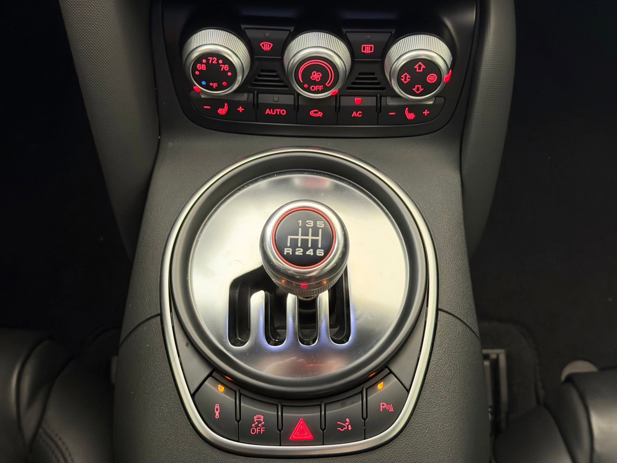 Used 2012 Audi R8 V10 AWD/4WD image 29