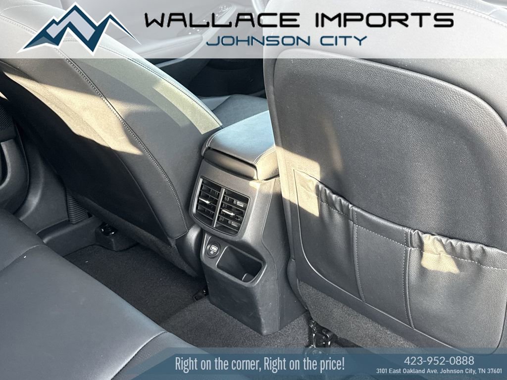 Used 2023 Kia Seltos SX image 39