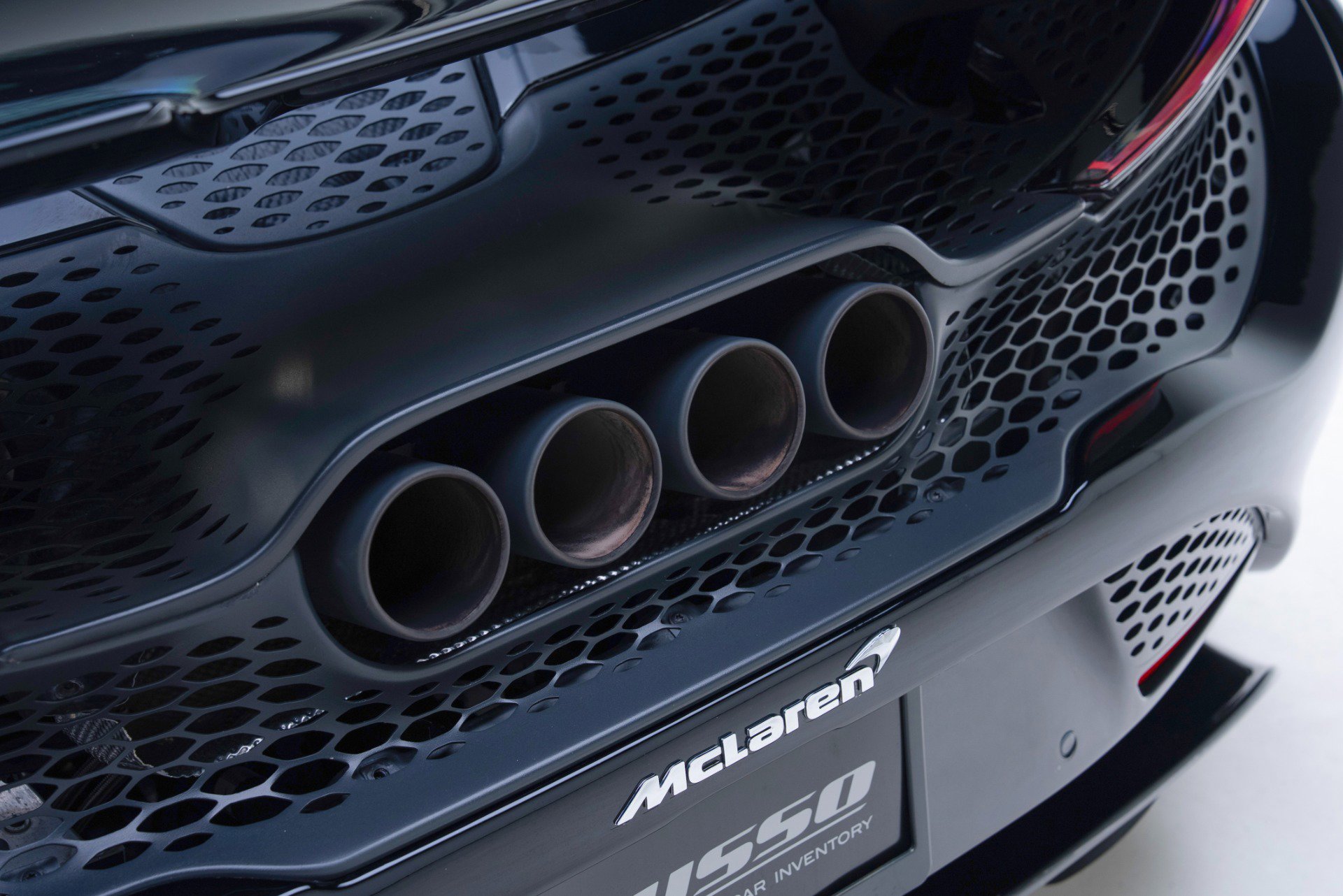 Used 2021 McLaren 765LT RWD image 47