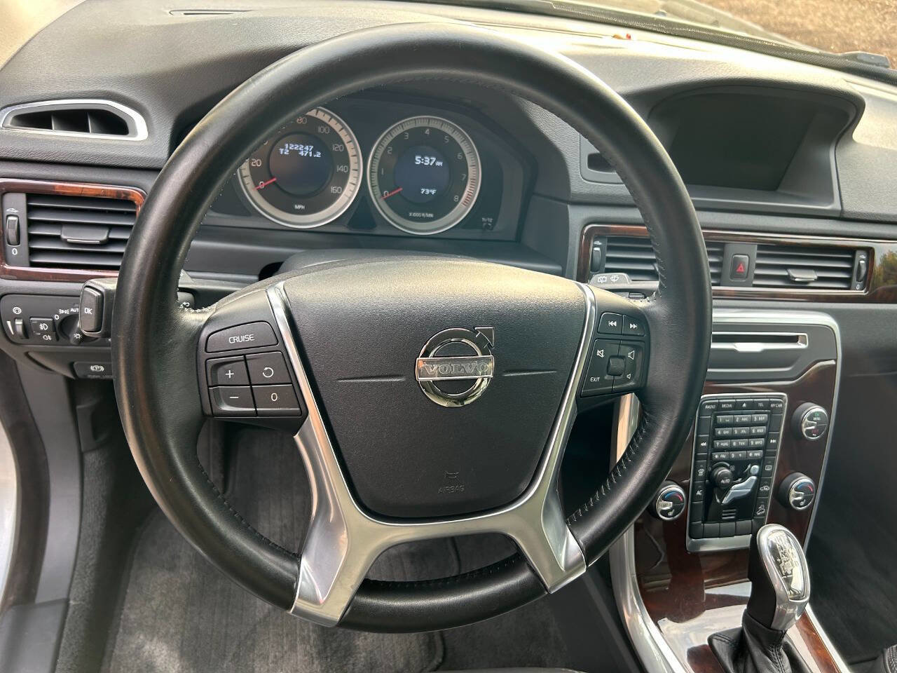 Used 2013 Volvo XC70 3.2 image 27