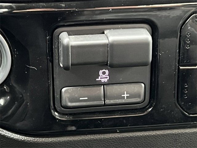 Used 2022 GMC Sierra 1500 Elevation image 29