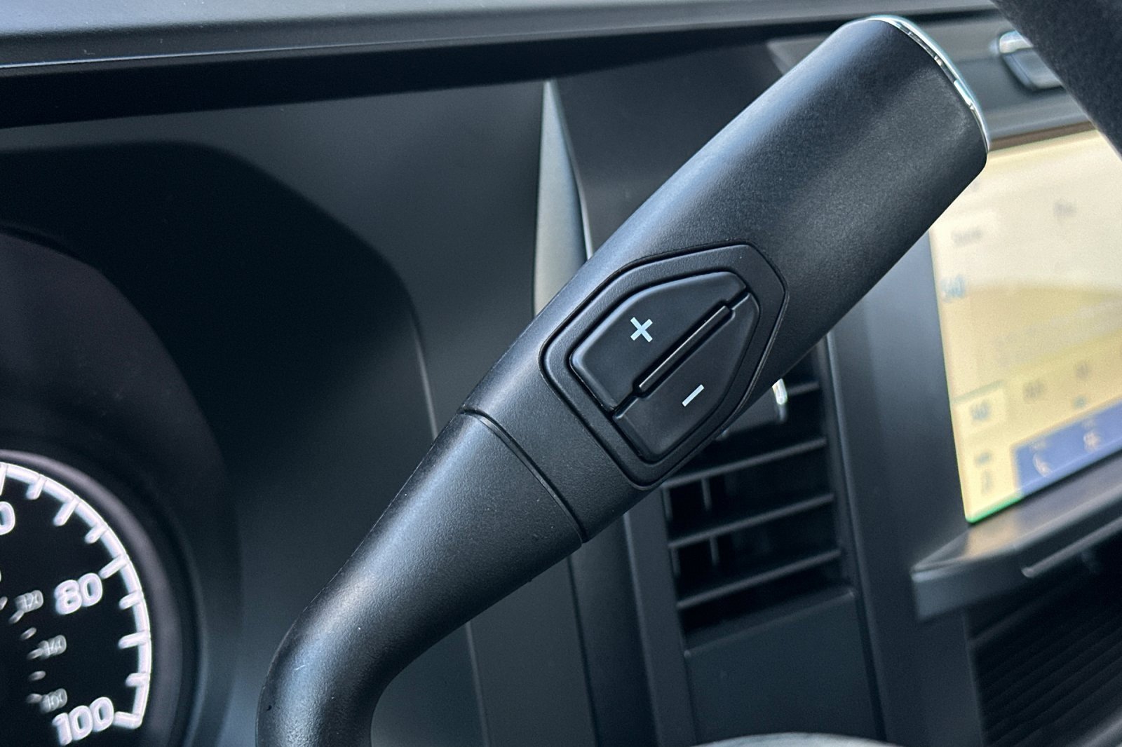 New 2026 Ford F250 XL w/ XL Chrome Package image 19