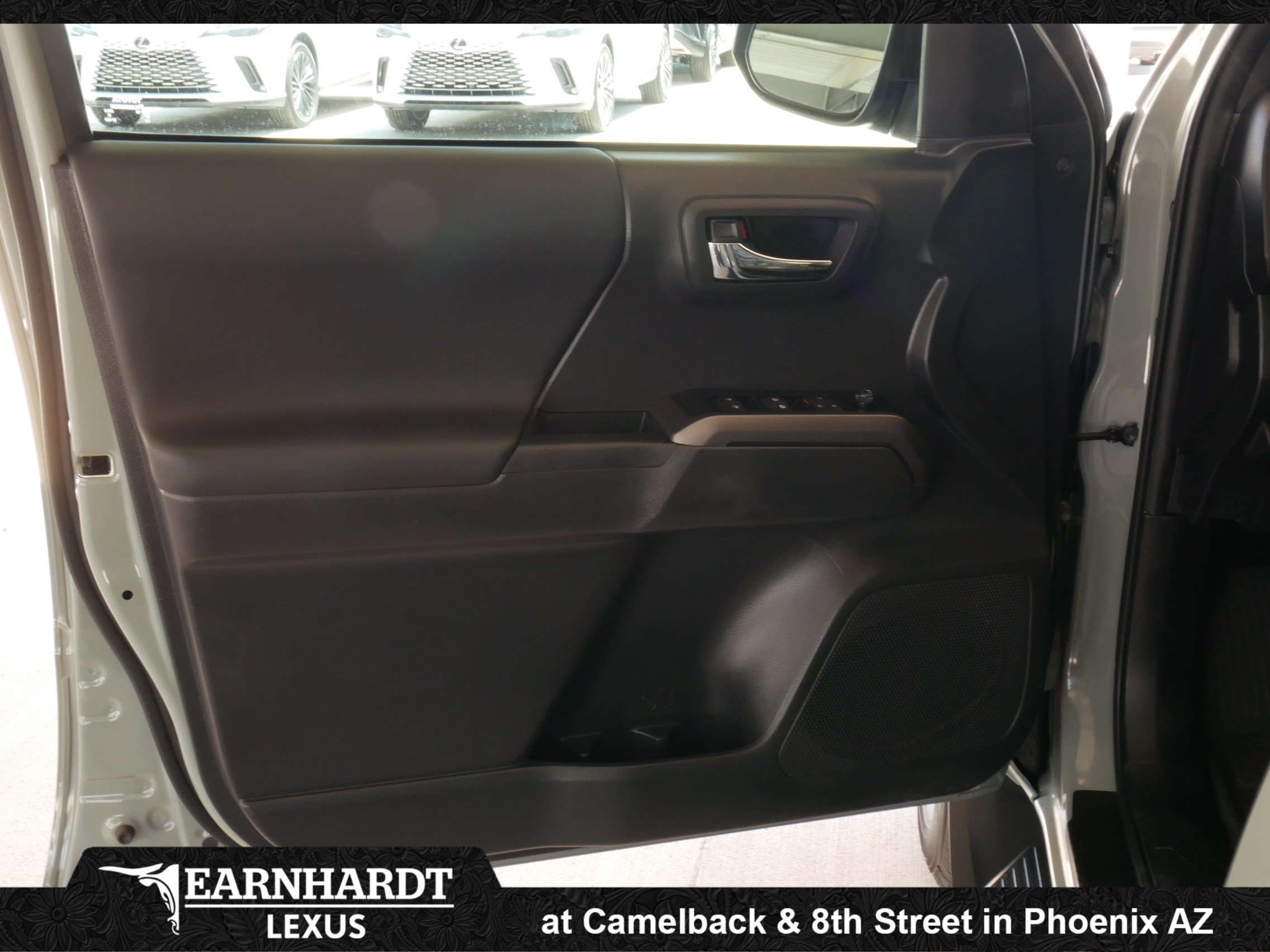 Used 2023 Toyota Tacoma TRD Sport w/ Advanced Technology Package AWD/4WD image 6