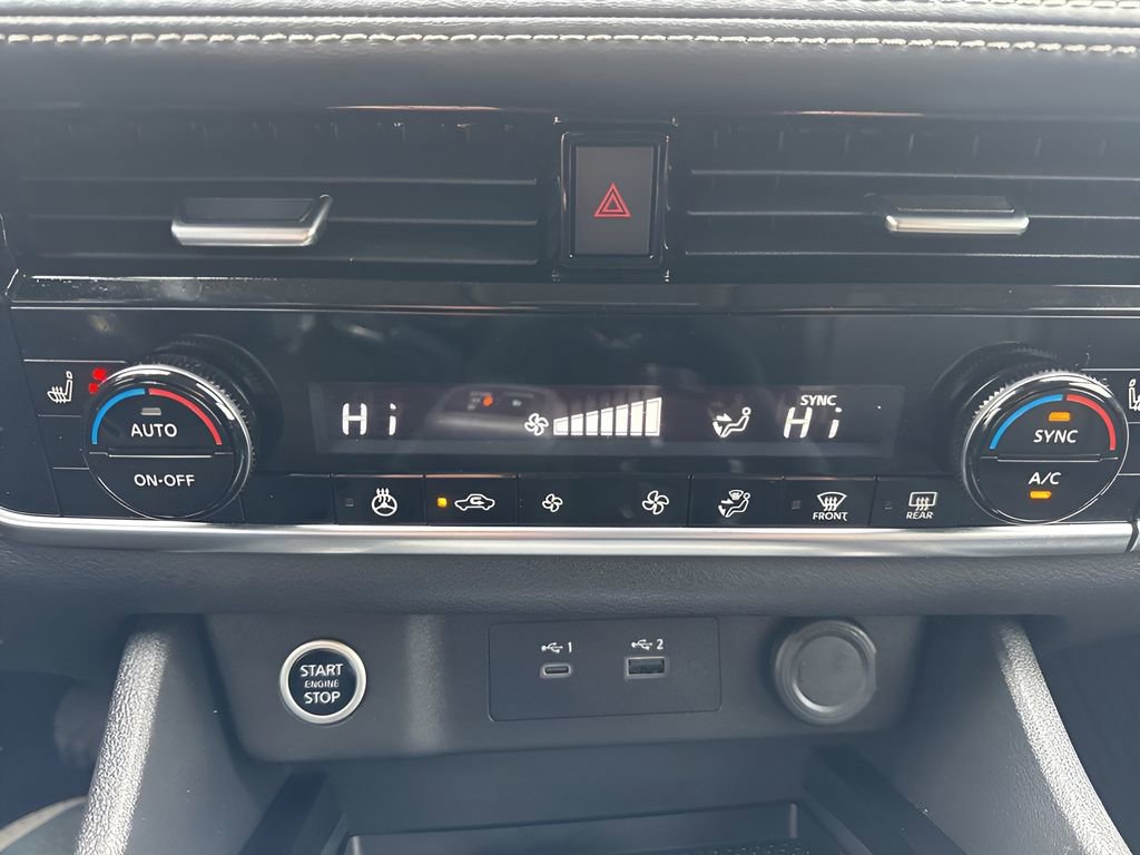 Used 2023 Nissan Rogue SV w/ SV Premium Package AWD/4WD image 19