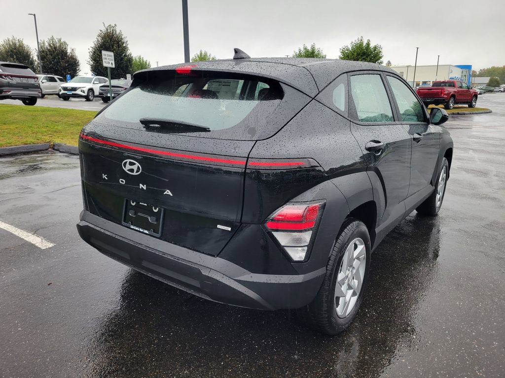 New 2026 Hyundai Kona SE AWD/4WD image 3